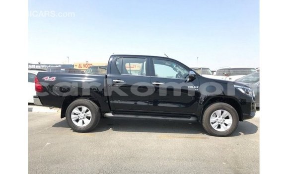 Buy Import Toyota Hilux Black Car in Import - Dubai in Great Comore Buy Import Toyota Hilux Black Car in Import - Dubai in Great Comore