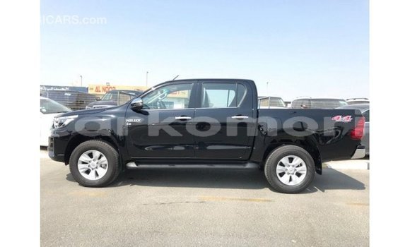 Buy Import Toyota Hilux Black Car in Import - Dubai in Great Comore Buy Import Toyota Hilux Black Car in Import - Dubai in Great Comore