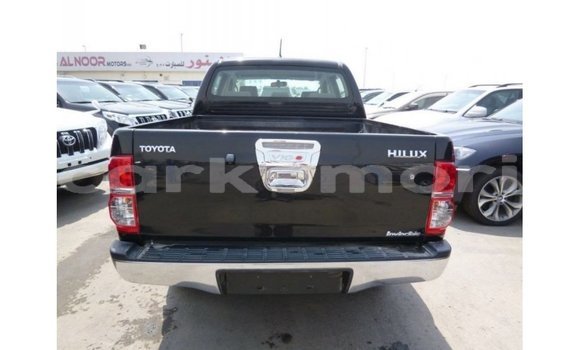 Buy Import Toyota Hilux Black Car in Import - Dubai in Great Comore Buy Import Toyota Hilux Black Car in Import - Dubai in Great Comore