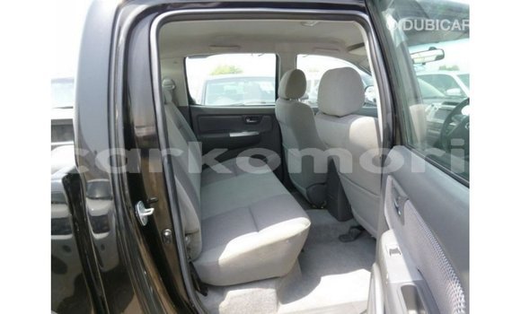 Buy Import Toyota Hilux Black Car in Import - Dubai in Great Comore Buy Import Toyota Hilux Black Car in Import - Dubai in Great Comore