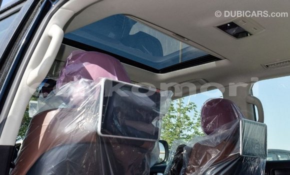 Buy Import Toyota Land Cruiser Black Car in Import - Dubai in Great Comore Buy Import Toyota Land Cruiser Black Car in Import - Dubai in Great Comore