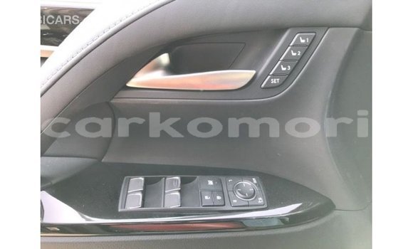 Acheter Import Voiture Lexus LX Noir à Import - Dubai, Grande Comore Acheter Import Voiture Lexus LX Noir à Import - Dubai, Grande Comore