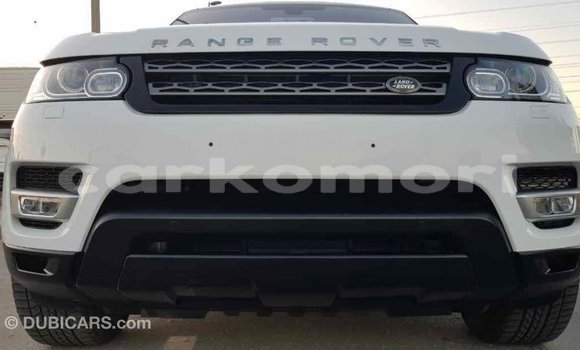 Acheter Import Voiture Land Rover Range Rover Blanc à Import - Dubai, Grande Comore Acheter Import Voiture Land Rover Range Rover Blanc à Import - Dubai, Grande Comore