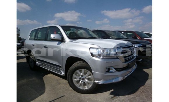 Acheter Import Voiture Toyota Land Cruiser Autre à Import - Dubai, Grande Comore Acheter Import Voiture Toyota Land Cruiser Autre à Import - Dubai, Grande Comore