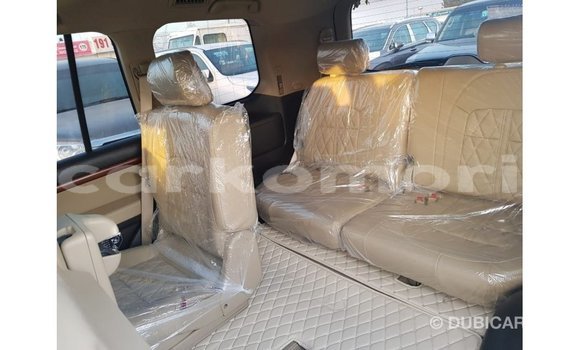 Acheter Import Voiture Toyota Land Cruiser Autre à Import - Dubai, Grande Comore Acheter Import Voiture Toyota Land Cruiser Autre à Import - Dubai, Grande Comore