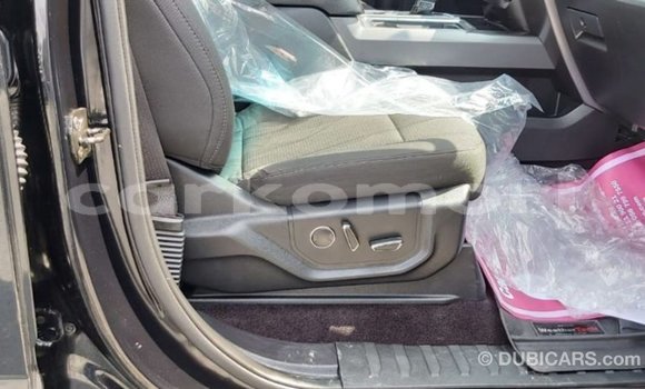 Acheter Import Voiture Ford V8 Noir à Import - Dubai, Grande Comore Acheter Import Voiture Ford V8 Noir à Import - Dubai, Grande Comore