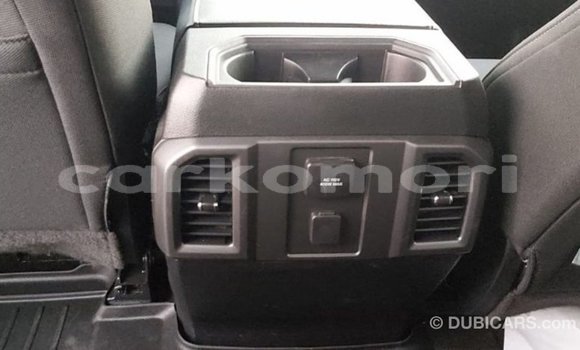 Acheter Import Voiture Ford V8 Noir à Import - Dubai, Grande Comore Acheter Import Voiture Ford V8 Noir à Import - Dubai, Grande Comore