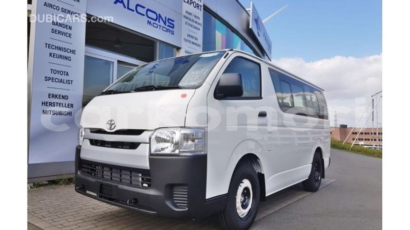 Big with watermark toyota hiace grande comore import dubai 2755