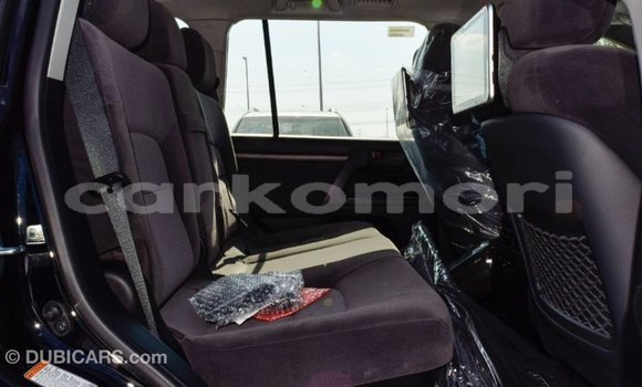 Buy Import Toyota Land Cruiser Black Car in Import - Dubai in Great Comore Buy Import Toyota Land Cruiser Black Car in Import - Dubai in Great Comore