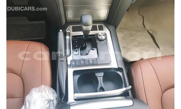 Buy Import Toyota Land Cruiser Black Car in Import - Dubai in Great Comore Buy Import Toyota Land Cruiser Black Car in Import - Dubai in Great Comore