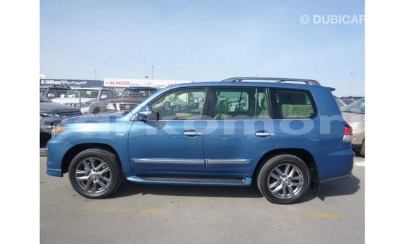 Acheter Import Voiture Lexus LX Bleu à Import - Dubai, Grande Comore Acheter Import Voiture Lexus LX Bleu à Import - Dubai, Grande Comore