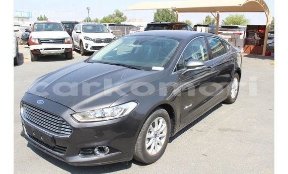 Acheter Import Voiture Ford Fusion Autre à Import - Dubai, Grande Comore Acheter Import Voiture Ford Fusion Autre à Import - Dubai, Grande Comore