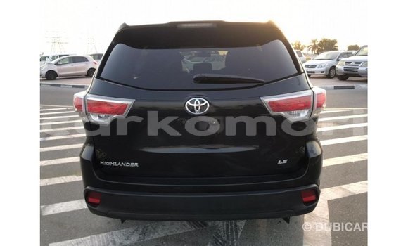 Acheter Import Voiture Toyota Highlander Noir à Import - Dubai, Grande Comore Acheter Import Voiture Toyota Highlander Noir à Import - Dubai, Grande Comore