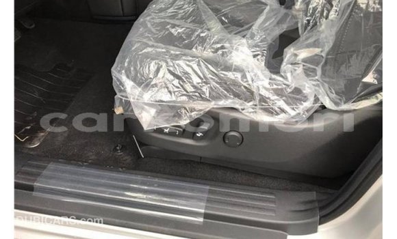 Acheter Import Voiture Toyota Prado Autre à Import - Dubai, Grande Comore Acheter Import Voiture Toyota Prado Autre à Import - Dubai, Grande Comore