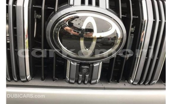 Acheter Import Voiture Toyota Prado Autre à Import - Dubai, Grande Comore Acheter Import Voiture Toyota Prado Autre à Import - Dubai, Grande Comore