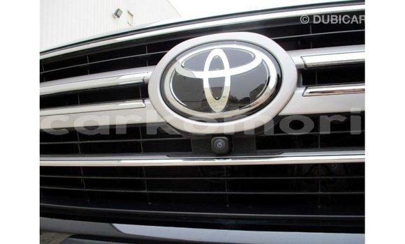 Buy Import Toyota Land Cruiser Black Car in Import - Dubai in Great Comore Buy Import Toyota Land Cruiser Black Car in Import - Dubai in Great Comore