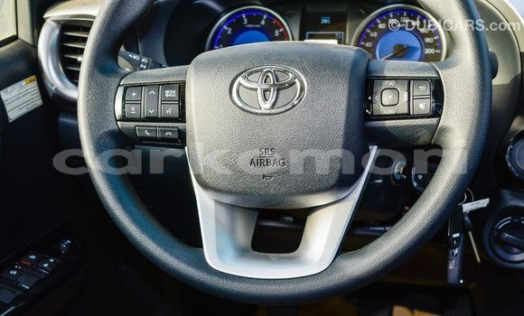 Acheter Import Voiture Toyota Hilux Autre à Import - Dubai, Grande Comore Acheter Import Voiture Toyota Hilux Autre à Import - Dubai, Grande Comore