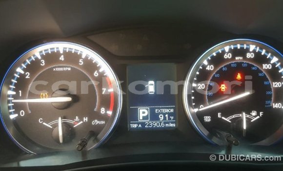 Acheter Import Voiture Toyota Highlander Autre à Import - Dubai, Grande Comore Acheter Import Voiture Toyota Highlander Autre à Import - Dubai, Grande Comore