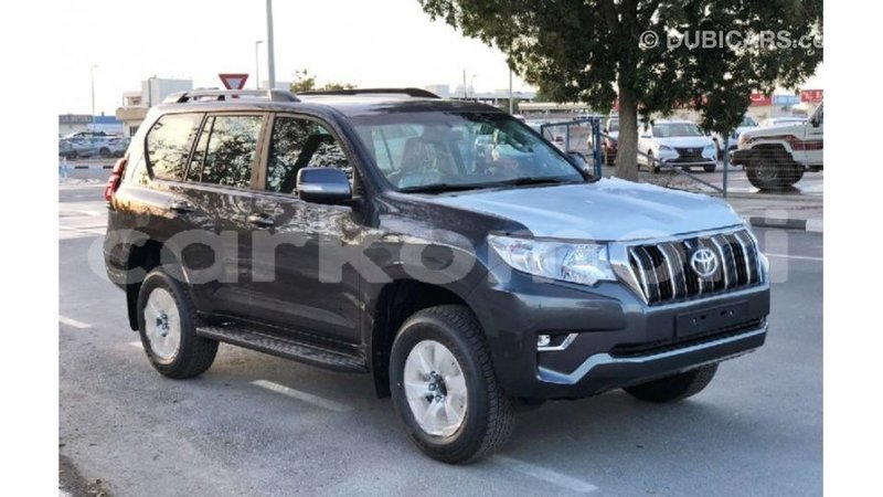 Big with watermark toyota prado grande comore import dubai 2789
