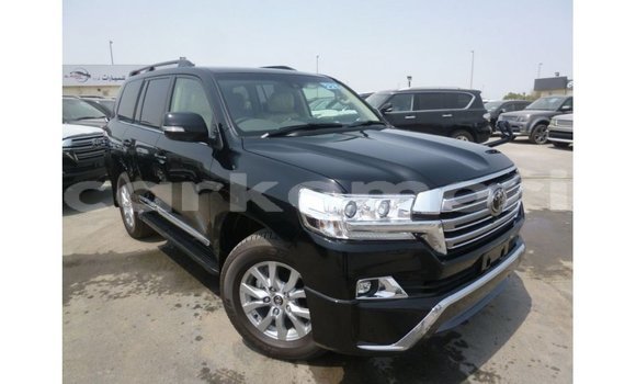 Buy Import Toyota Land Cruiser Black Car in Import - Dubai in Great Comore Buy Import Toyota Land Cruiser Black Car in Import - Dubai in Great Comore
