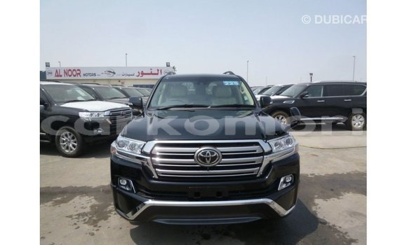 Buy Import Toyota Land Cruiser Black Car in Import - Dubai in Great Comore Buy Import Toyota Land Cruiser Black Car in Import - Dubai in Great Comore