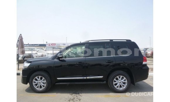 Buy Import Toyota Land Cruiser Black Car in Import - Dubai in Great Comore Buy Import Toyota Land Cruiser Black Car in Import - Dubai in Great Comore