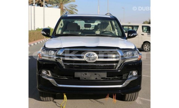 Buy Import Toyota Land Cruiser Black Car in Import - Dubai in Great Comore Buy Import Toyota Land Cruiser Black Car in Import - Dubai in Great Comore