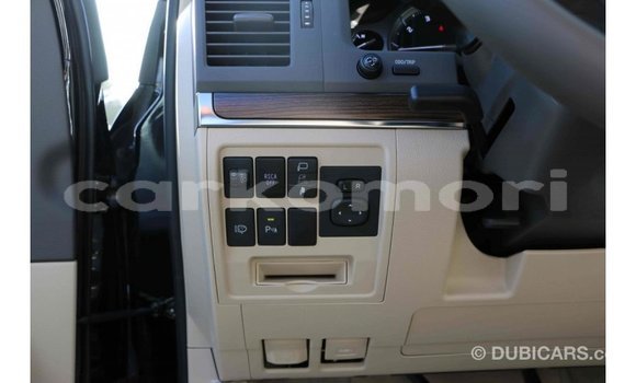 Buy Import Toyota Land Cruiser Black Car in Import - Dubai in Great Comore Buy Import Toyota Land Cruiser Black Car in Import - Dubai in Great Comore