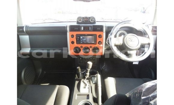 Buy Import Toyota FJ Cruiser Other Car in Import - Dubai in Great Comore Buy Import Toyota FJ Cruiser Other Car in Import - Dubai in Great Comore