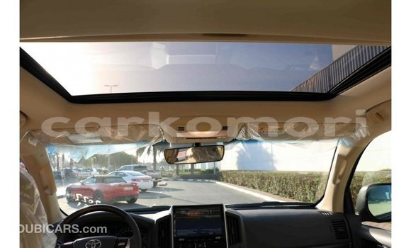 Buy Import Toyota Land Cruiser Black Car in Import - Dubai in Great Comore Buy Import Toyota Land Cruiser Black Car in Import - Dubai in Great Comore