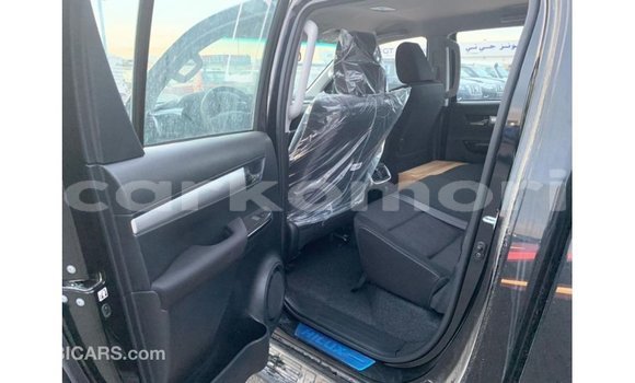 Buy Import Toyota Hilux Black Car in Import - Dubai in Great Comore Buy Import Toyota Hilux Black Car in Import - Dubai in Great Comore