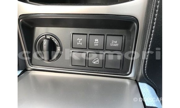 Acheter Import Voiture Toyota Prado Marron à Import - Dubai, Grande Comore Acheter Import Voiture Toyota Prado Marron à Import - Dubai, Grande Comore