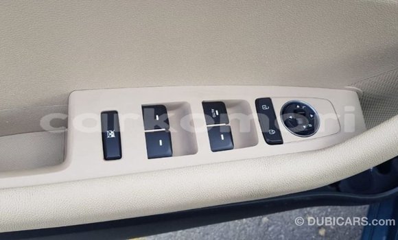 Acheter Import Voiture Hyundai Sonata Bleu à Import - Dubai, Grande Comore Acheter Import Voiture Hyundai Sonata Bleu à Import - Dubai, Grande Comore