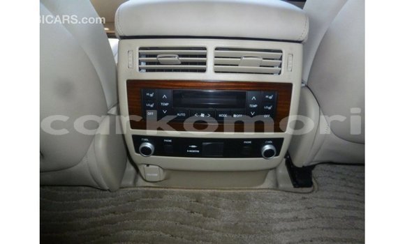 Buy Import Toyota Land Cruiser Black Car in Import - Dubai in Great Comore Buy Import Toyota Land Cruiser Black Car in Import - Dubai in Great Comore