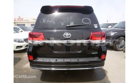 Acheter Import Voiture Toyota Land Cruiser Noir à Import - Dubai, Grande Comore Acheter Import Voiture Toyota Land Cruiser Noir à Import - Dubai, Grande Comore