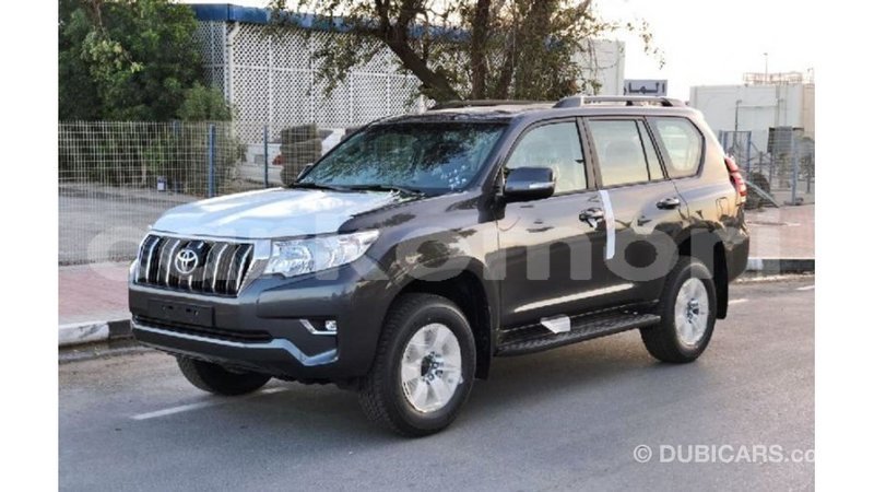 Big with watermark toyota prado grande comore import dubai 2838