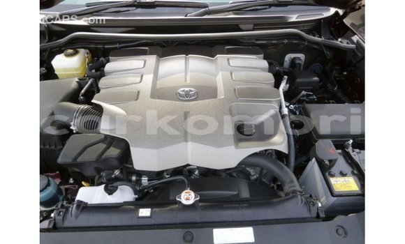 Acheter Import Voiture Toyota Land Cruiser Autre à Import - Dubai, Grande Comore Acheter Import Voiture Toyota Land Cruiser Autre à Import - Dubai, Grande Comore