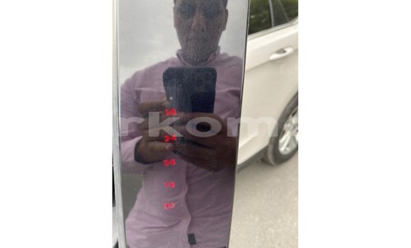 Acheter Import Voiture Ford Edge Blanc à Import - Dubai, Grande Comore Acheter Import Voiture Ford Edge Blanc à Import - Dubai, Grande Comore