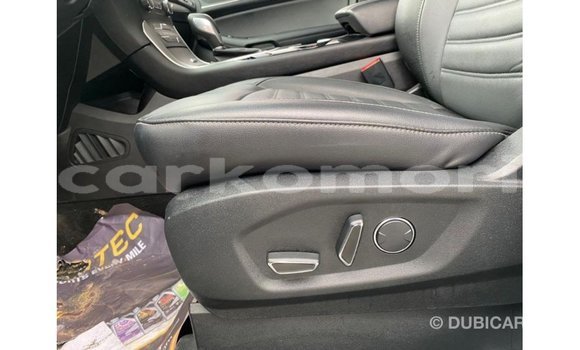 Acheter Import Voiture Ford Edge Blanc à Import - Dubai, Grande Comore Acheter Import Voiture Ford Edge Blanc à Import - Dubai, Grande Comore