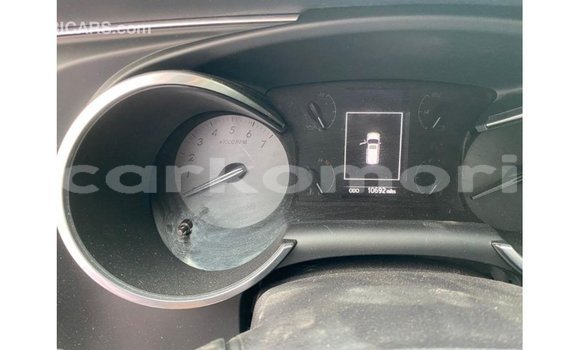 Acheter Import Voiture Toyota Sequoia Blanc à Import - Dubai, Grande Comore Acheter Import Voiture Toyota Sequoia Blanc à Import - Dubai, Grande Comore