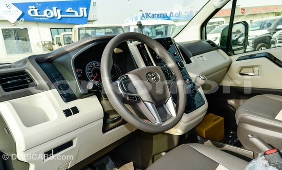 Acheter Import Voiture Toyota Hiace Blanc à Import - Dubai, Grande Comore Acheter Import Voiture Toyota Hiace Blanc à Import - Dubai, Grande Comore