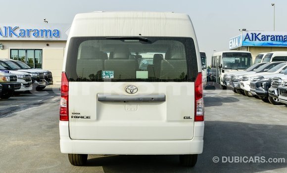 Acheter Import Voiture Toyota Hiace Blanc à Import - Dubai, Grande Comore Acheter Import Voiture Toyota Hiace Blanc à Import - Dubai, Grande Comore