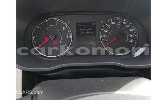 Buy Import Renault 19 Green Car in Import - Dubai in Great Comore Buy Import Renault 19 Green Car in Import - Dubai in Great Comore