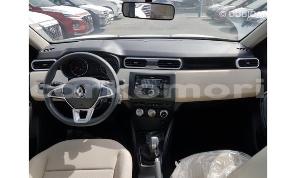 Buy Import Renault 19 Green Car in Import - Dubai in Great Comore Buy Import Renault 19 Green Car in Import - Dubai in Great Comore