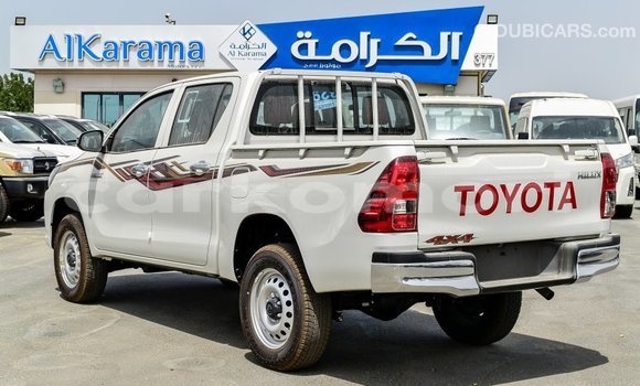 Acheter Import Voiture Toyota Hilux Blanc à Import - Dubai, Grande Comore Acheter Import Voiture Toyota Hilux Blanc à Import - Dubai, Grande Comore