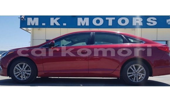 Acheter Import Voiture Hyundai Sonata Rouge à Import - Dubai, Grande Comore Acheter Import Voiture Hyundai Sonata Rouge à Import - Dubai, Grande Comore