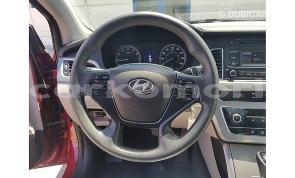 Acheter Import Voiture Hyundai Sonata Rouge à Import - Dubai, Grande Comore Acheter Import Voiture Hyundai Sonata Rouge à Import - Dubai, Grande Comore