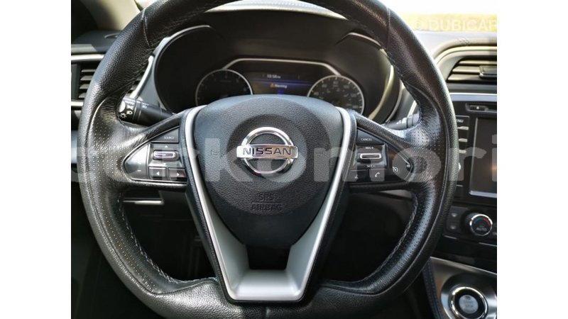 Big with watermark nissan maxima grande comore import dubai 2872