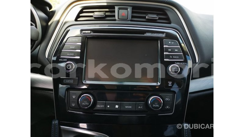 Big with watermark nissan maxima grande comore import dubai 2872