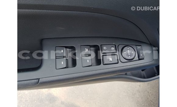 Acheter Import Voiture Hyundai Elantra Bleu à Import - Dubai, Grande Comore Acheter Import Voiture Hyundai Elantra Bleu à Import - Dubai, Grande Comore